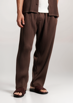 The Estate Coffee Pleated Summer Set
