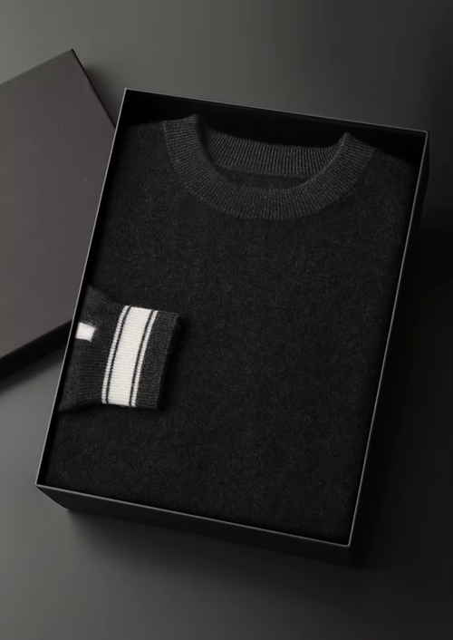 The Estate Cashmere Black Vienna Leisure Set